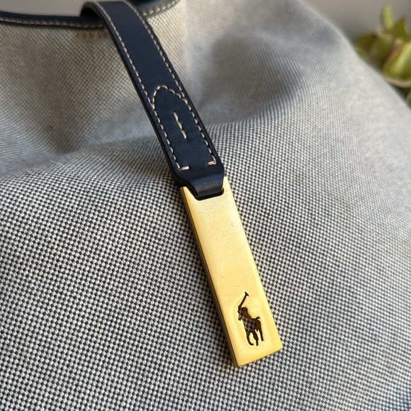 Ralph Lauren Polo ID Canvas Large Shoulder Bag - Picture 9 of 16